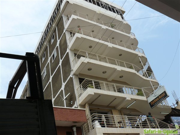 Carlton Hotel
