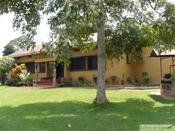 Entebbe Airport Guest House