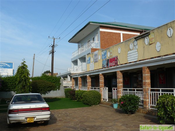 Hotel Highway Busembatia
