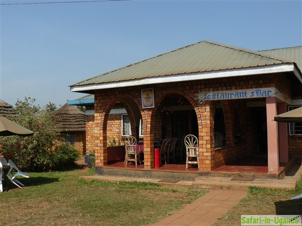 New Court View Hotel
