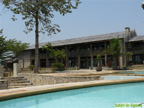 Paraa Safari Lodge