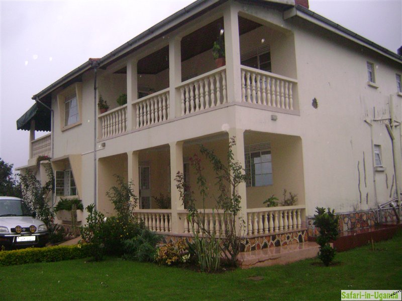 Rujuna Hilltop Guesthouse